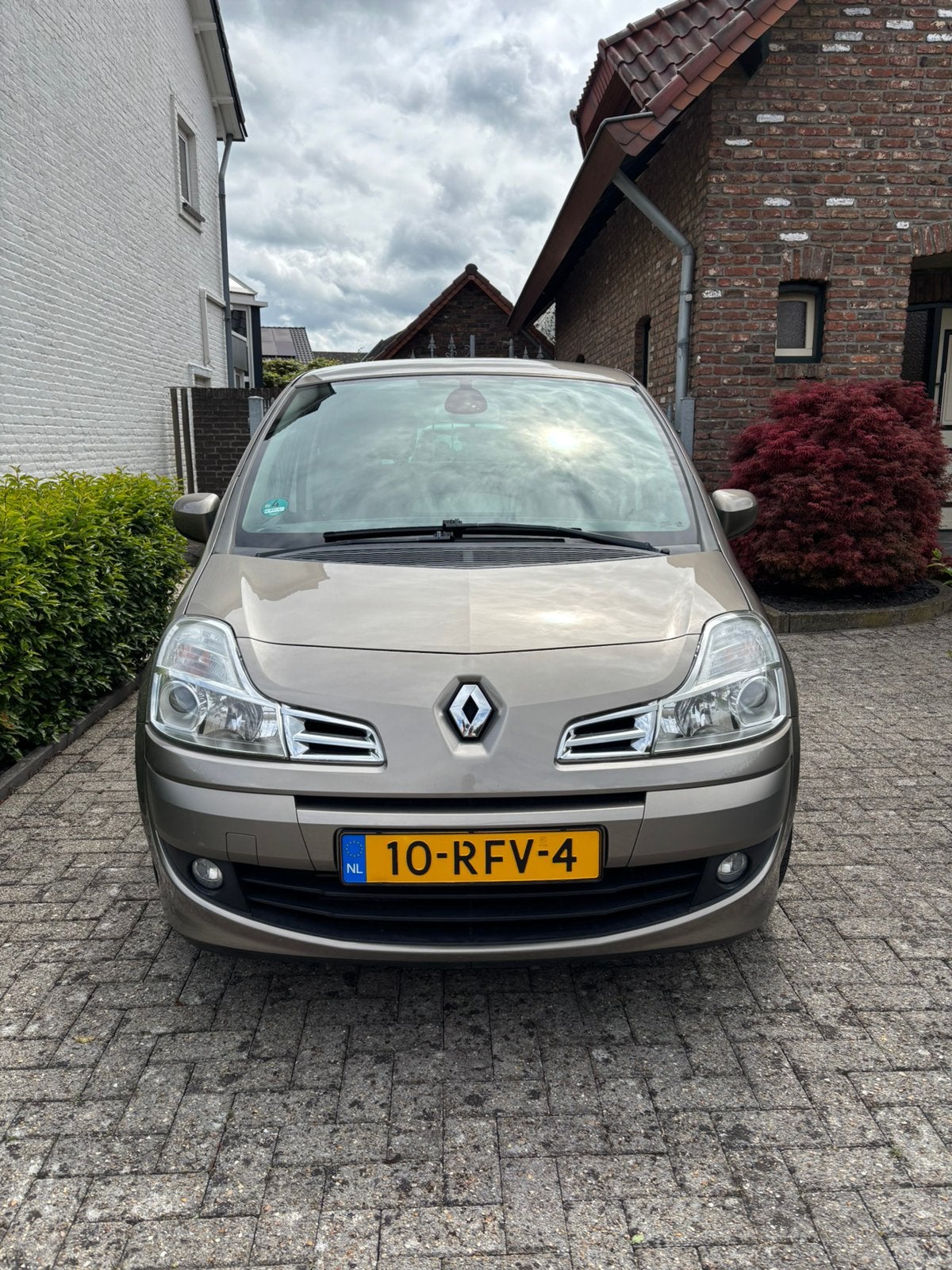 Renault Grand Modus 1.2 TCE Ex-ception 2011, Auto's, Renault, Voorwielaandrijving, 4 cilinders, Bruin, 49 €/maand