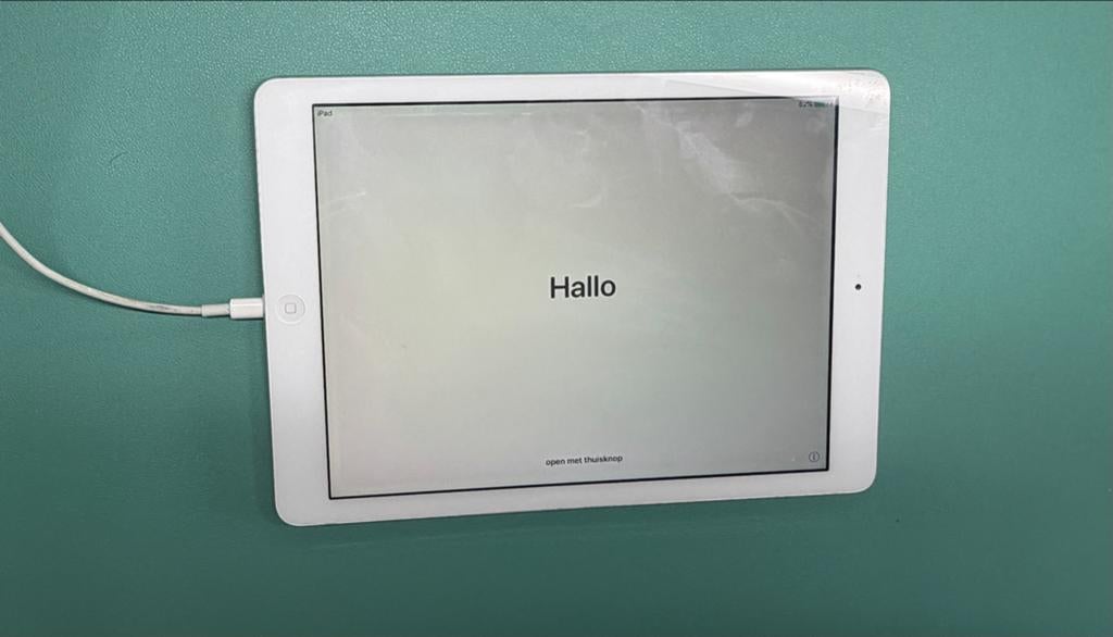 Apple iPad A1474 - Wi-Fi - Wit - Slechte batterij, Computers en Software, Apple iPads, 10 inch, Apple iPad, Wit, Ophalen of Verzenden