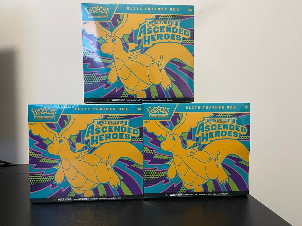 Ascending Heroes Elite Trainer Box mint staat  3 stuks, Ophalen, Nieuw, Overige typen, Foil