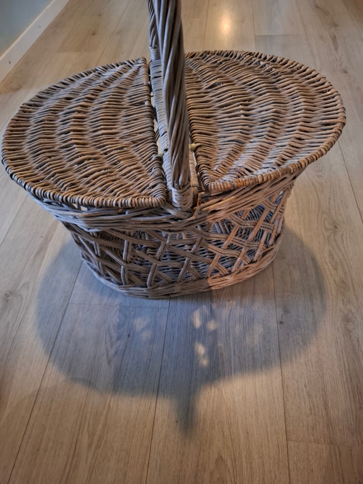 Mand, Ophalen, Rond, Riet