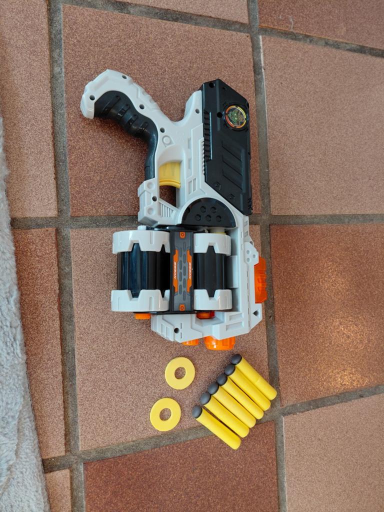 Zuru Xshot zombie Xcess double barrel dart gun, Ophalen