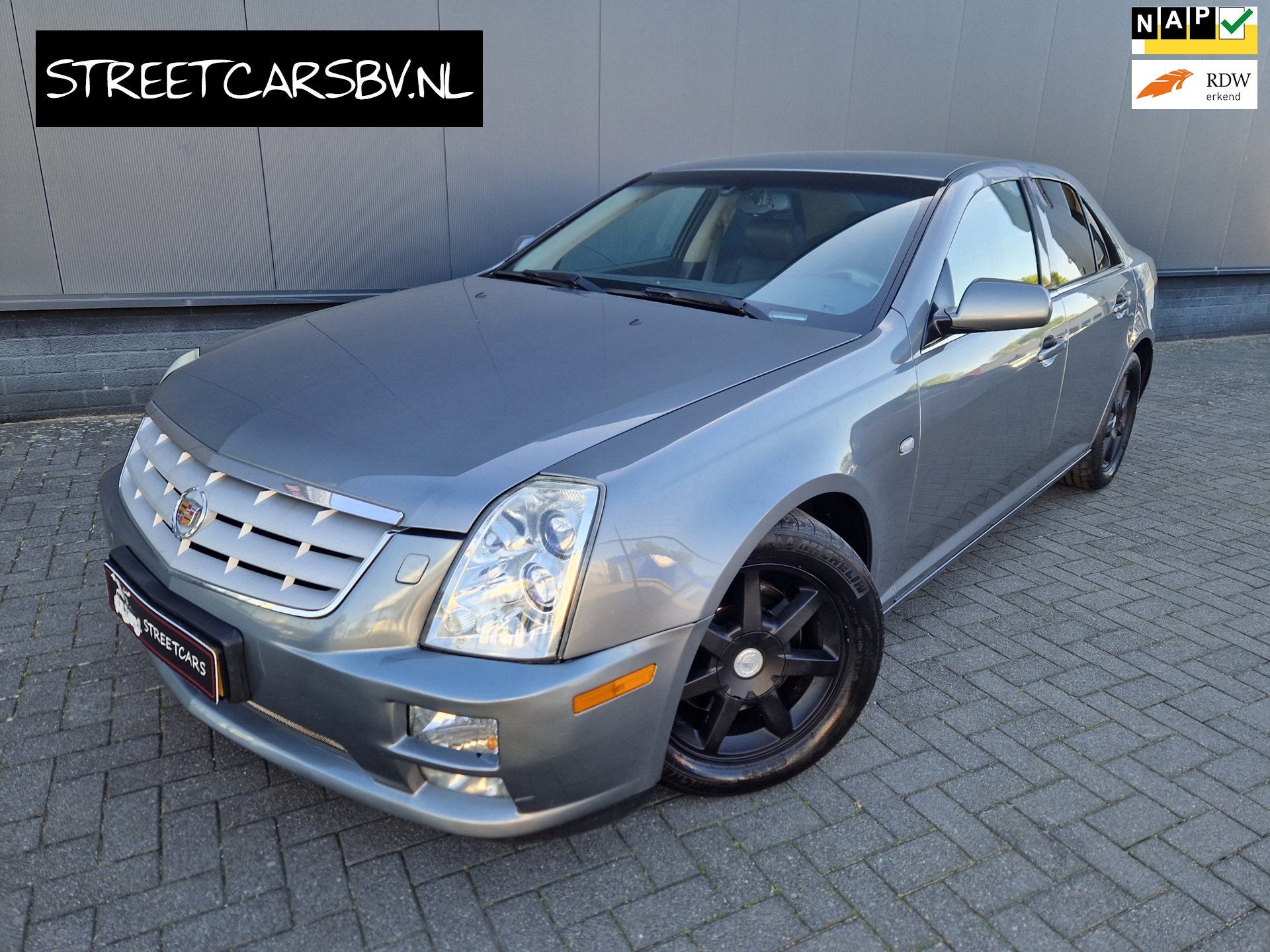 Cadillac STS 3.6 V6 Launch Edition Origineel Nederlands!, Auto's, Cadillac, Automaat, Achterwielaandrijving, Zwart, STS