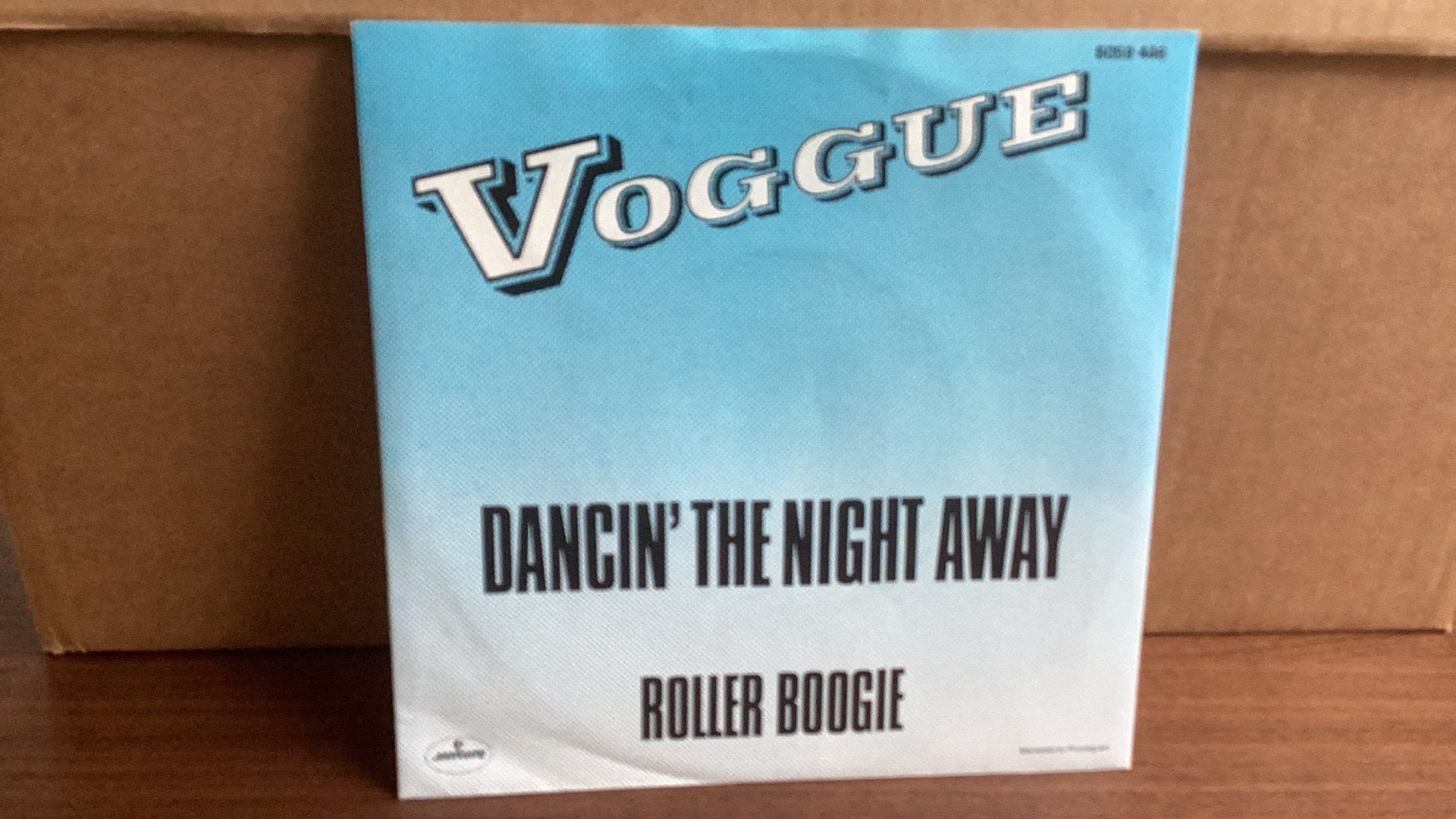 Voggue.  Dancin the night away., Ophalen of Verzenden, Zo goed als nieuw, Pop