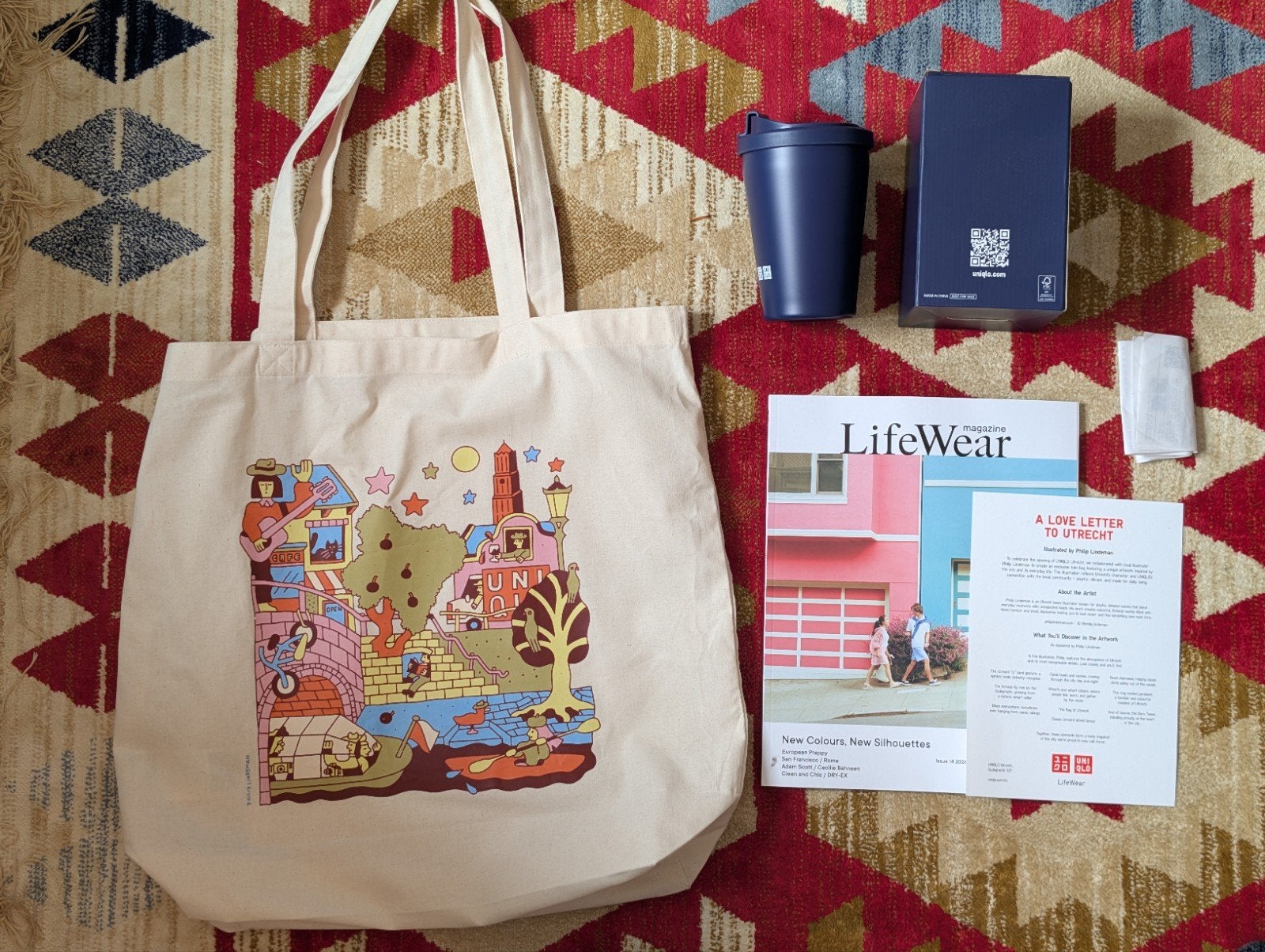 UNIQLO Utrecht Goodie Bag: Tote, Cup & Magazine EXCLUSIEF, Ophalen of Verzenden