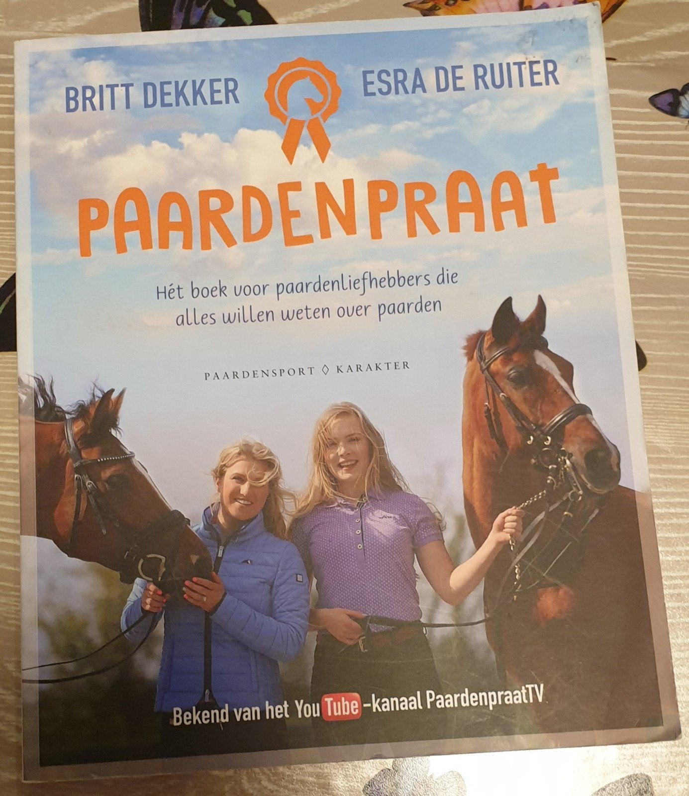 Paardenpraat - Het boek voor paardenliefhebbers, Gelezen, Verzenden, Britt Dekker en Esra de Ruiter, Overige onderwerpen