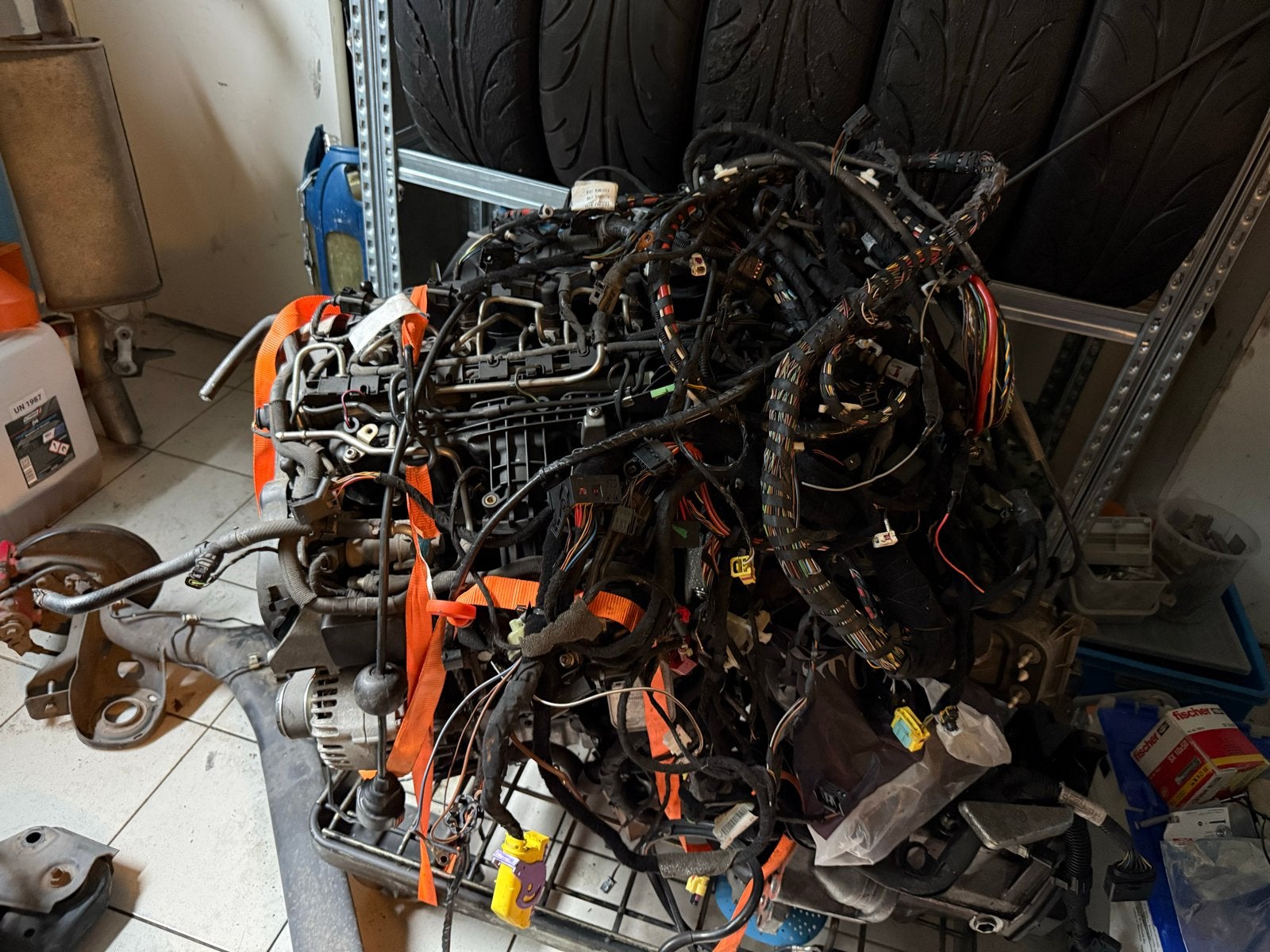 Complete motorblok met kabelboom 1.6 tdi scheur in onderbloj, Ophalen, Gebruikt, Overige automerken