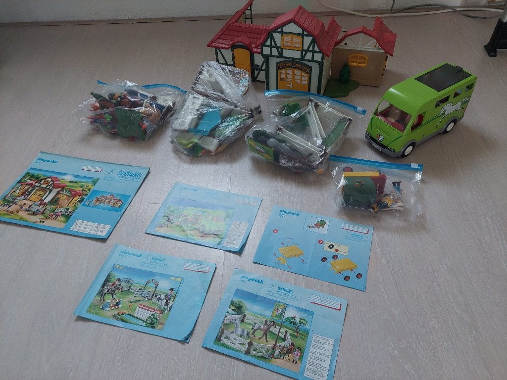 Playmobil Paardenwereld met Stal, Paarden en Verzorging, Kinderen en Baby's, Ophalen of Verzenden, Gebruikt