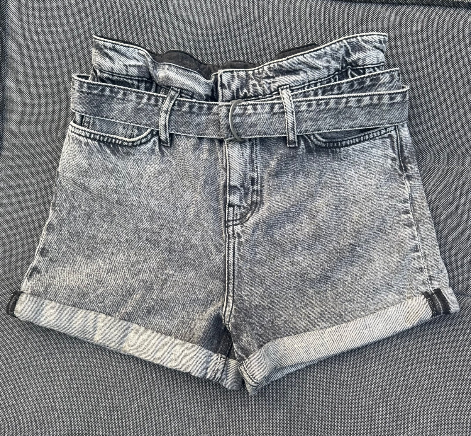 Jeans short dames met ceintuur zwart/grijs maat S, Kort, Zwart, Ophalen of Verzenden, Zo goed als nieuw