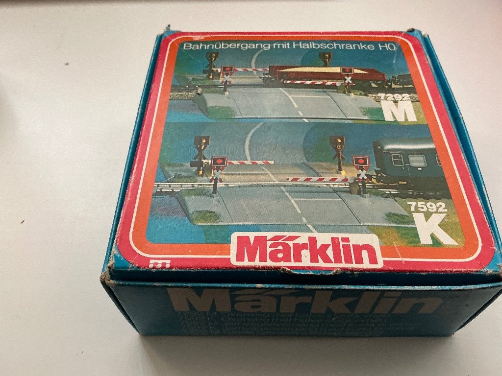 Marklin overweg 7292 m rails, Wisselstroom, Overige typen, Nieuw, Ophalen of Verzenden