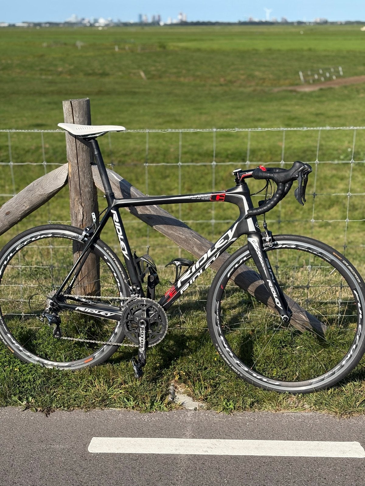 Ridley racefiets - Carbon frame, Ultegra, Fulcrum wielen, 28 inch, Carbon, Zo goed als nieuw, Meer dan 20 versnellingen