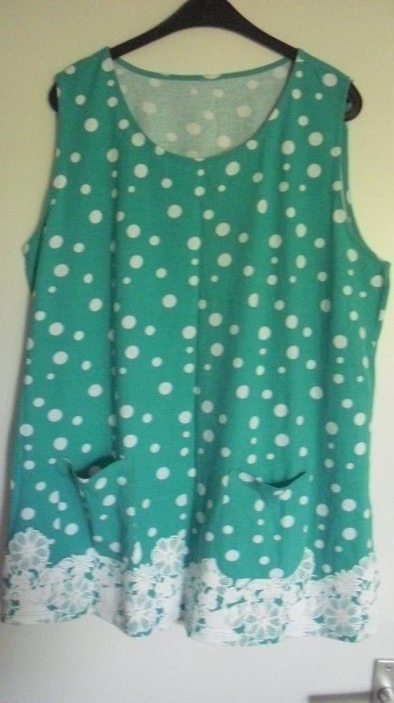 Groen Stippel-Tuniek maat 52, Verzenden, Zo goed als nieuw, Groen, Blouse of Tuniek