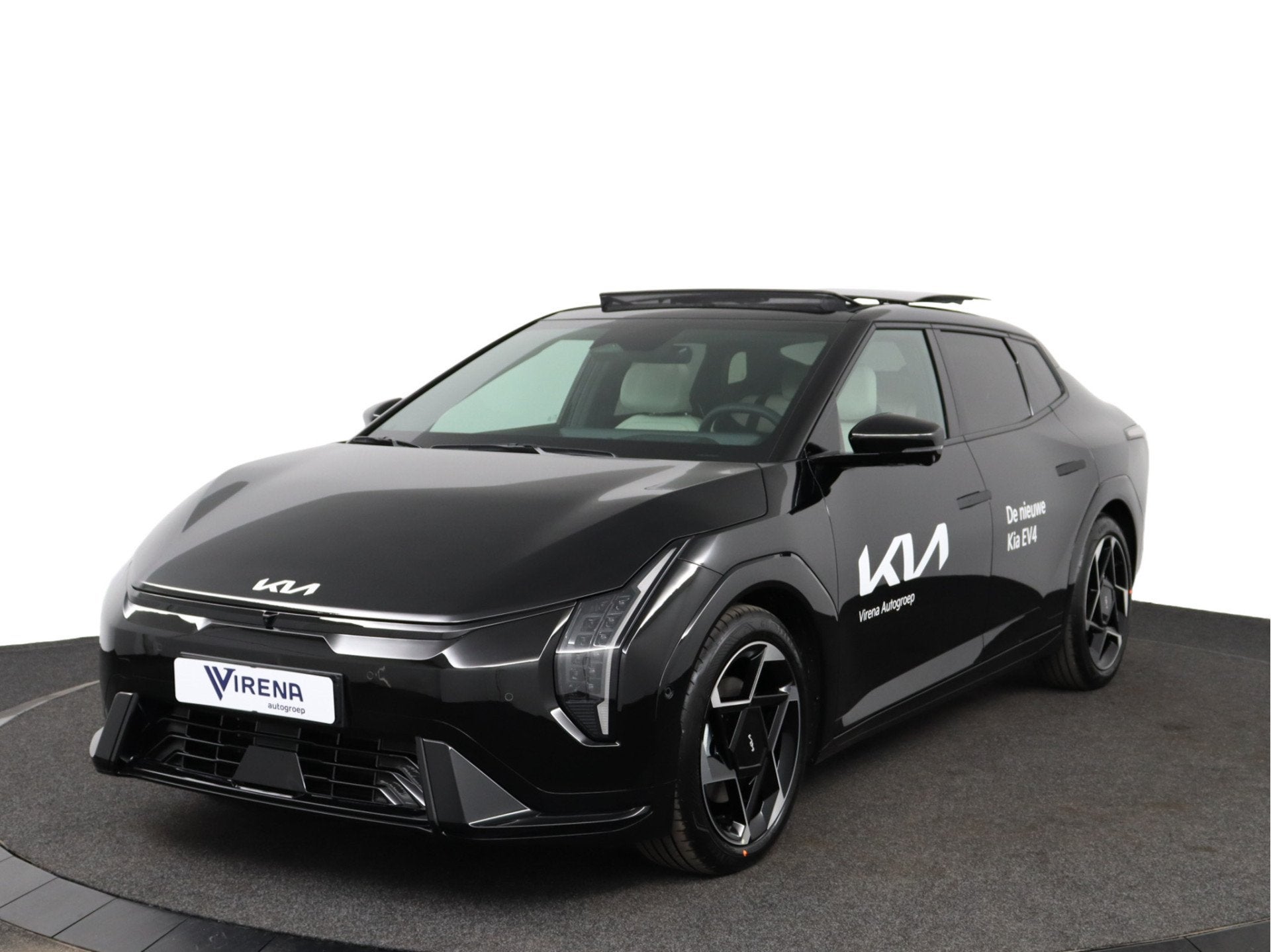 Kia EV4 Fastback GT-PlusLine 81.4 kWh - Stoelverwarming/vent, Auto's, 1800 kg, Zwart, 33 min, Zwart