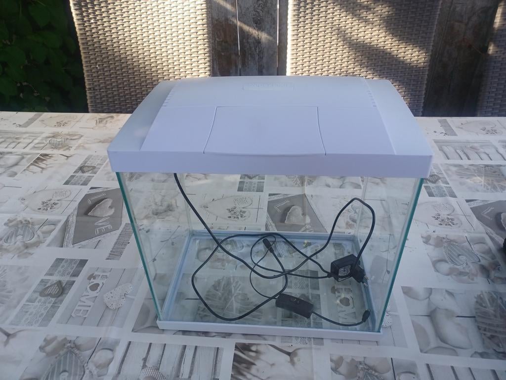 Leuk 25 ltr aquarium Superfish 30, Dieren en Toebehoren, Vissen | Aquaria en Toebehoren, Ophalen, Leeg aquarium