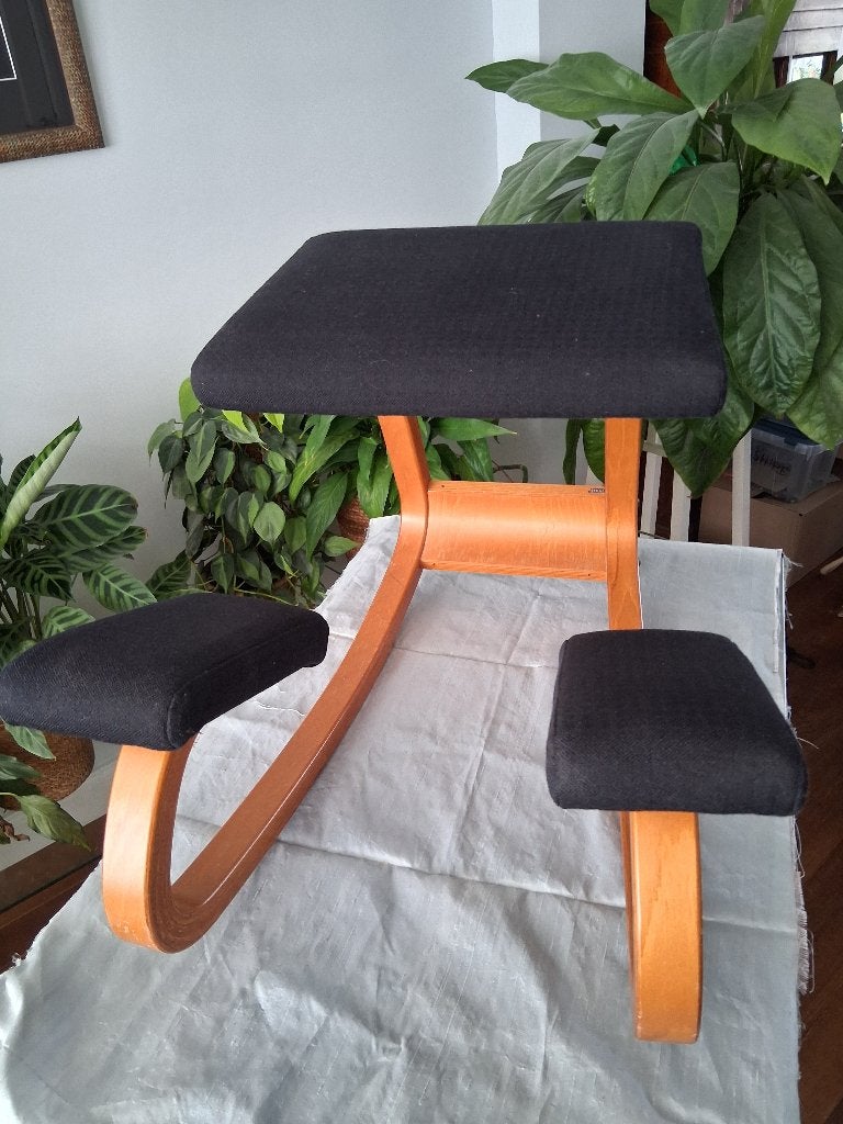Stokke kniestoel, Ophalen, Gebruikt, Zwart, Stokke-stijl