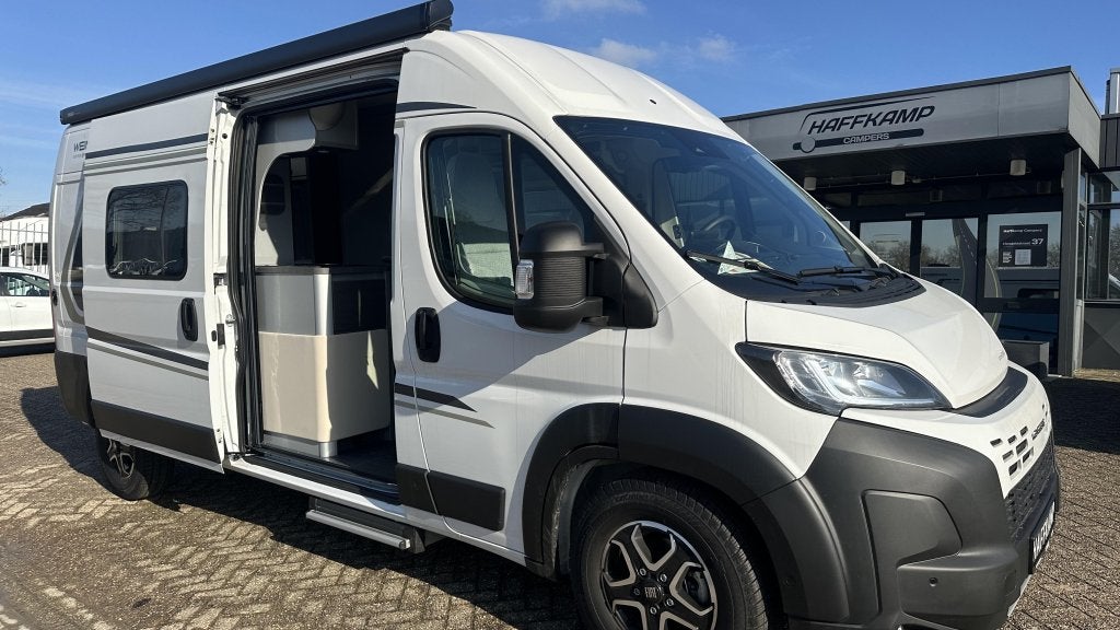 Weinsberg CaraBus 600 MQ Model 2026 5 gordels. Zeer compleet, Caravans en Kamperen, Automaat, Ringverwarming, Achteruitrijcamera