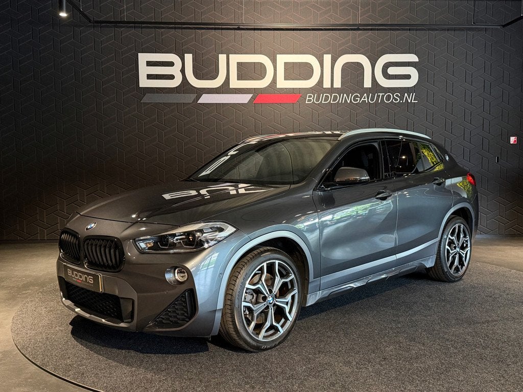 BMW X2 sDrive20i High Exe | M-sport | Leder | Head-up, 1998 cc, X2, 1435 kg, Automatische klimaatregeling