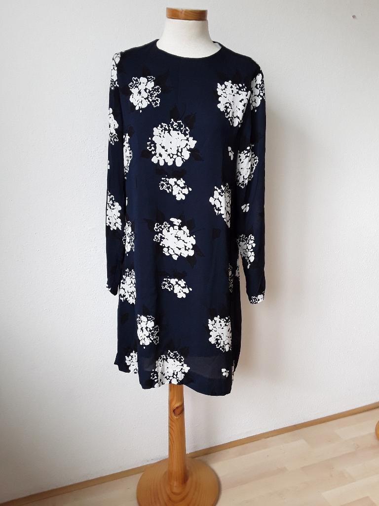 Samsøe Samsøe jurk marine/zwart/wit mt M, Maat 38/40 (M), Overige kleuren, Verzenden, Zo goed als nieuw