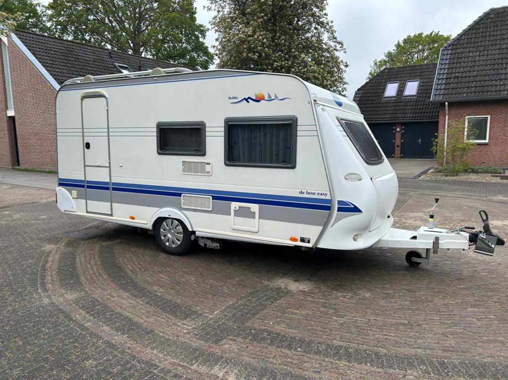 Hobby De Luxe Easy 440SF, mover, bovag-gekeurd(2025)voortent, Rondzit, Hobby, Particulier, Luifel