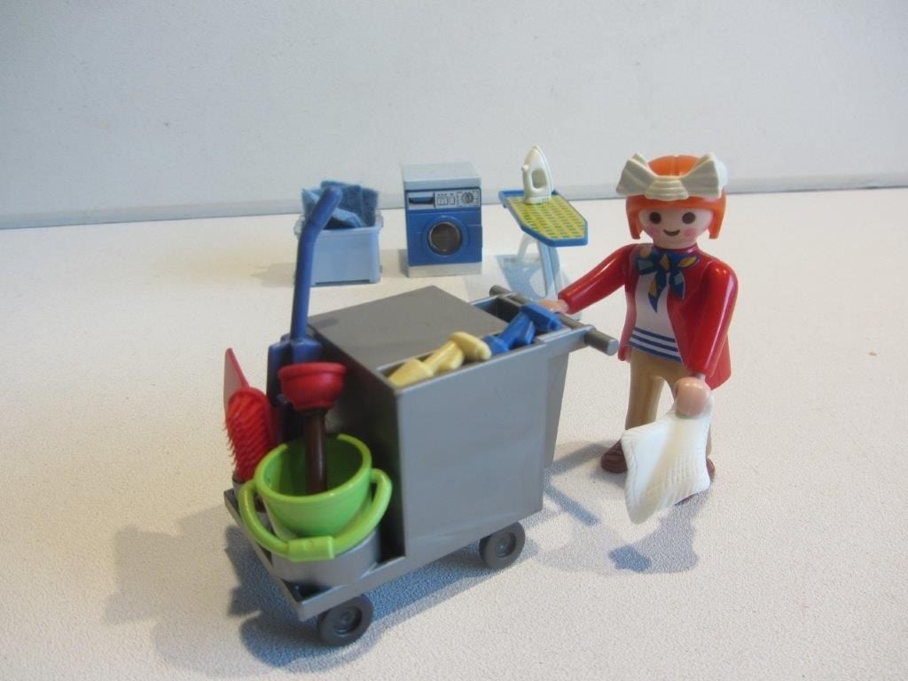 PLAYMOBIL Hotel Kamermeisje + Trolley wasmachine strijkplank, Kinderen en Baby's, Speelgoed | Playmobil, Ophalen of Verzenden