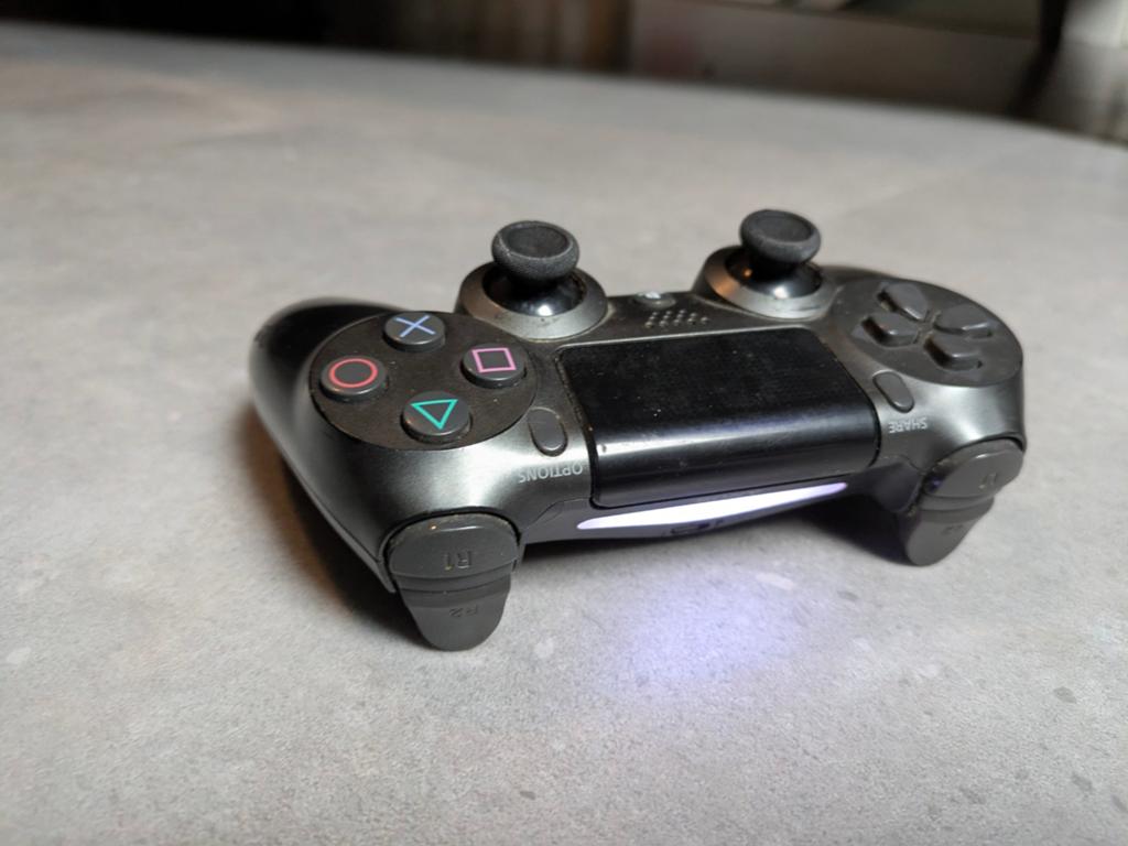 PS4 controller (steel black special edition), Ophalen of Verzenden, Zo goed als nieuw
