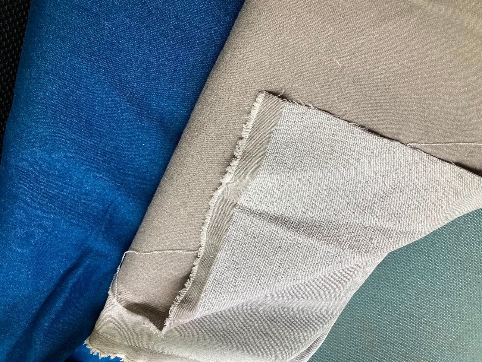 Knitted denim blauw, Hobby en Vrije tijd, Stoffen en Lappen, Blauw, 120 cm of meer, Ophalen of Verzenden, Zo goed als nieuw