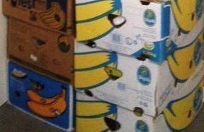 Bananen dozen met rommelmarkt spullen, Diversen, Ophalen
