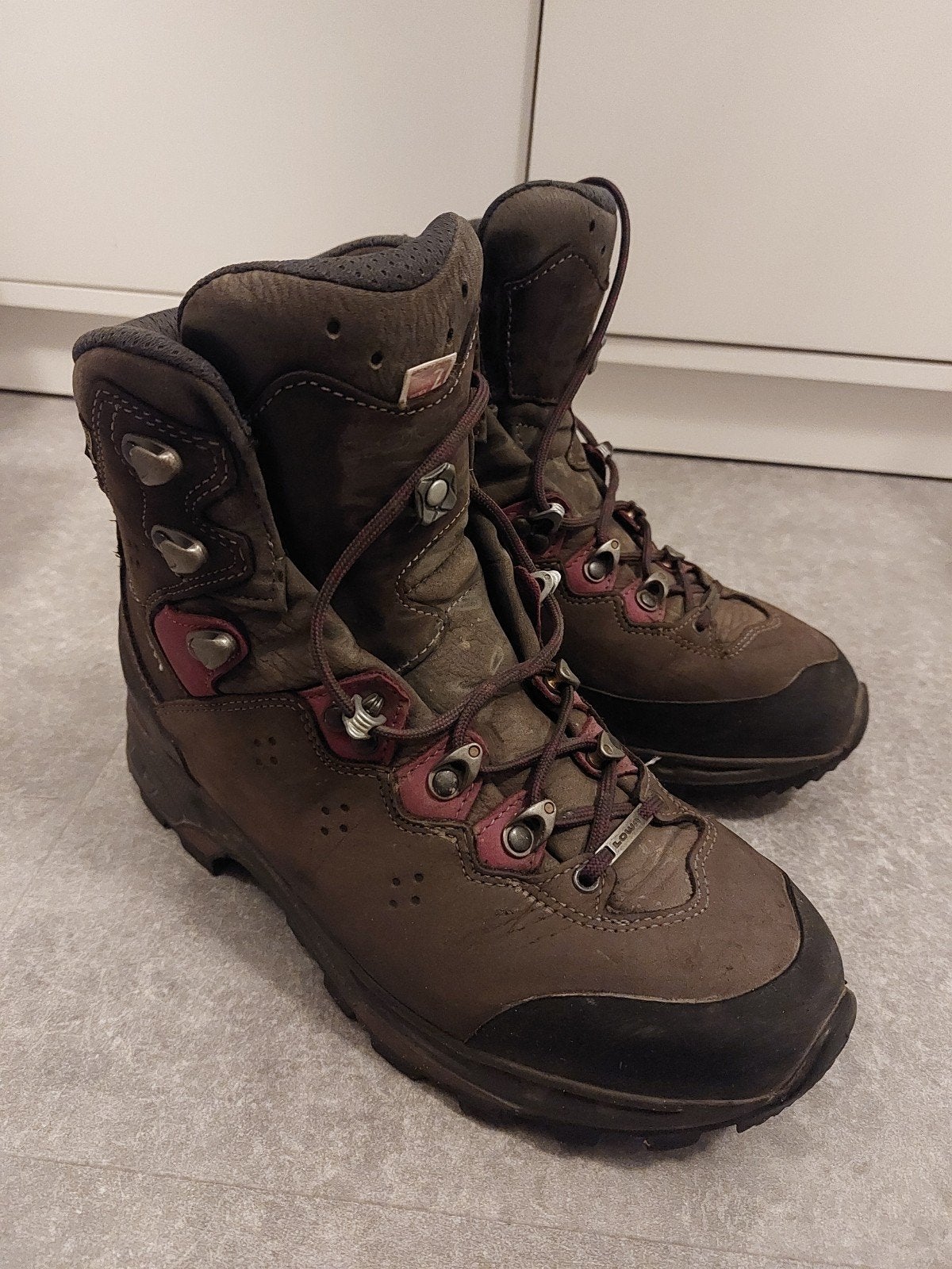 Lowa Lavena II gtx bergschoenen maat 6, Ophalen of Verzenden, Zo goed als nieuw, Schoenen