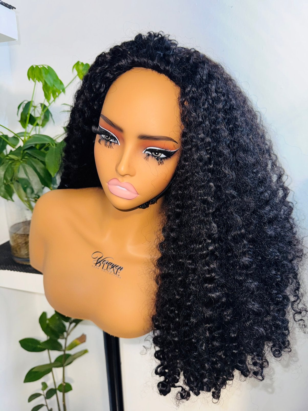 100% virgin hair. Pixie krullen pruik (300gr), Ophalen of Verzenden, Nieuw, Pruik of Haarverlenging