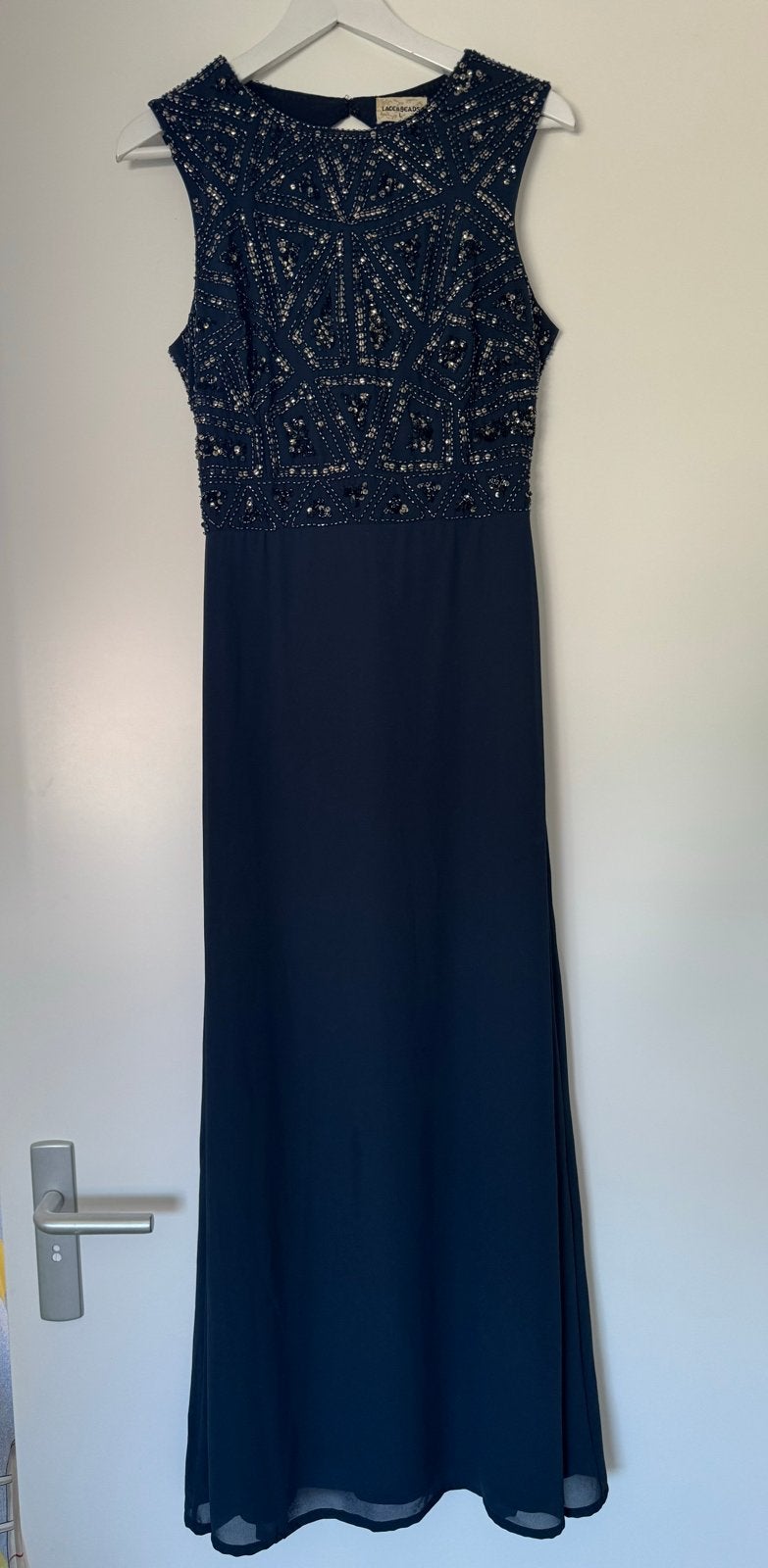 Lace & Beads Galajurk met open rug en pailletten. Maat L., Blauw, Maat 42/44 (L), Ophalen of Verzenden, Zo goed als nieuw