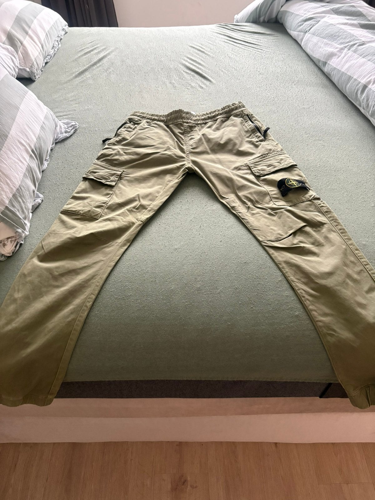 Stone island cargo broek 34, Ophalen of Verzenden, Zo goed als nieuw, Groen
