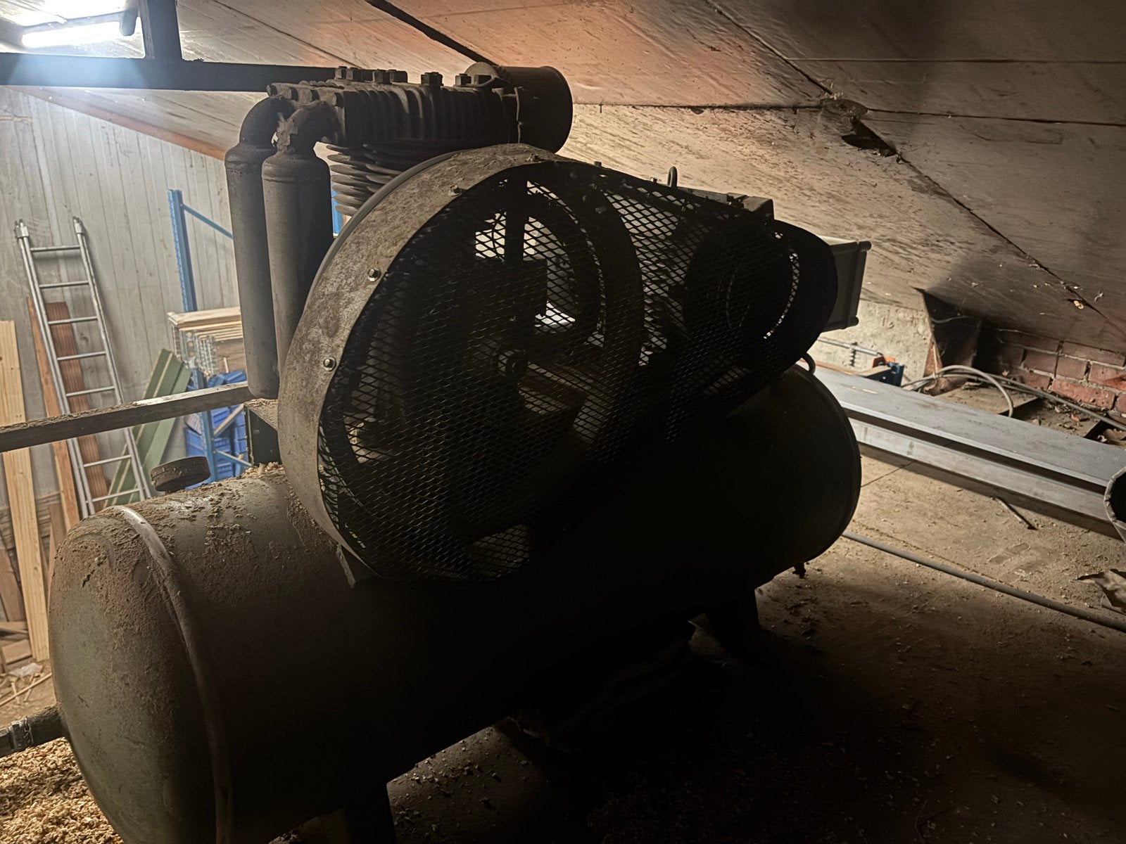 Gebruikte Creemers Compressor - 300 Liter, 100 liter of meer, Ophalen, Gebruikt, 10 bar of meer