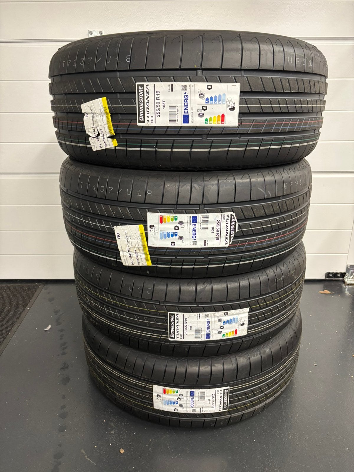 Zomerbanden VW ID4, Audi Q4, Skoda Enyaq 235/55r19 255/50r19, Auto-onderdelen, Banden en Velgen, Banden en Velgen, Nieuw, 235 mm