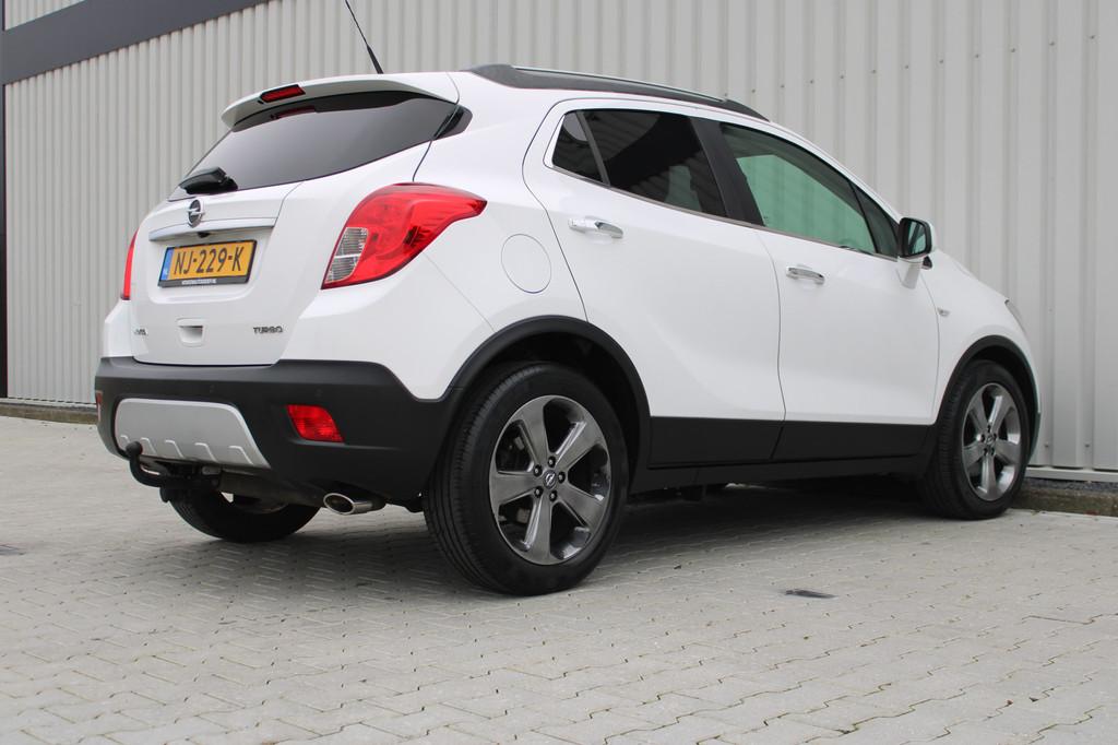 Opel Mokka 1.4 T Cosmo | Trekhaak | Stoel/stuurverwarming |, Auto's, Euro 5, Gebruikt, 4 cilinders, Wit