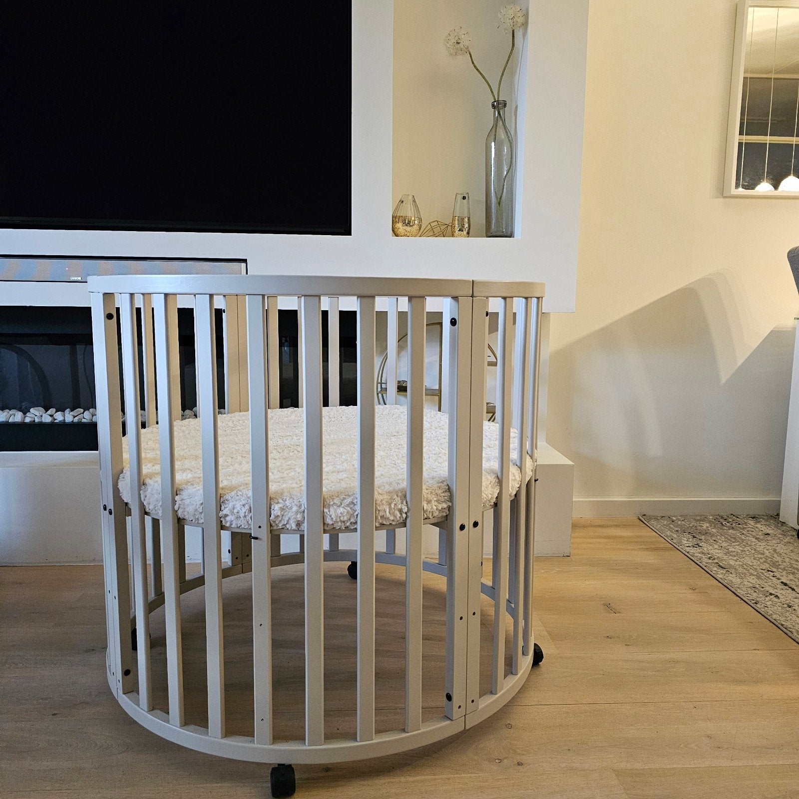Puck Ronde Box - Oatmeal inclusief matras en hoes, Kinderen en Baby's, Boxen, Ophalen, Zo goed als nieuw, Rond, In hoogte verstelbaar