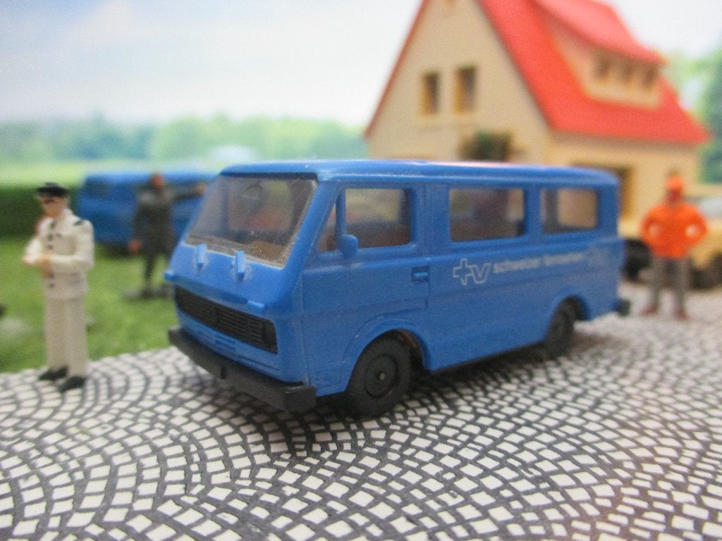 Volkswagen LT 28 - Herpa TV omroep Zwitserland, Hobby en Vrije tijd, Modelauto's | 1:87, Ophalen of Verzenden, Zo goed als nieuw
