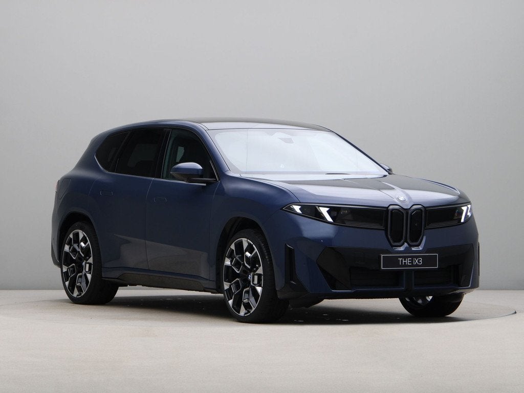 BMW iX3 50 xDrive 113 kWh M sportpakket (bj 2026, automaat), Auto's, BMW, Automaat, Stof, Zwart, Blauw