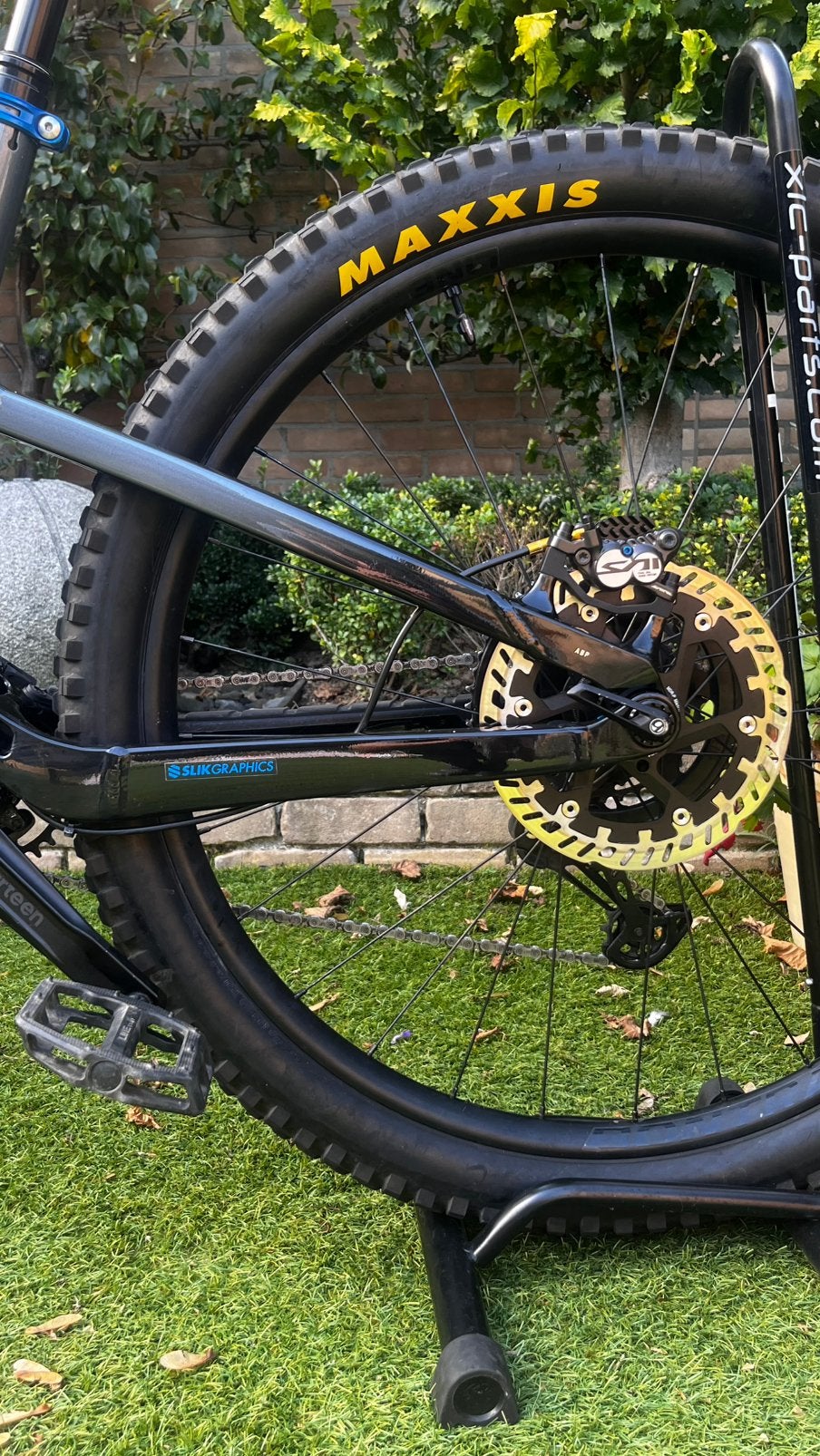 Foto 4 van Trek fuel ex 8 gen 6 maat L full suspension mtb