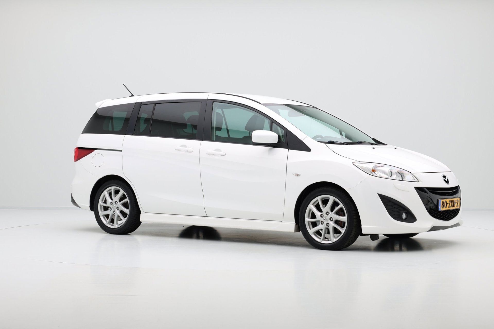 Mazda 5 2.0 150pk Executive GT 7-pers. Xenon|Leder|Navi|Clim, Auto's, Euro 5, Gebruikt, 4 cilinders, 150 pk