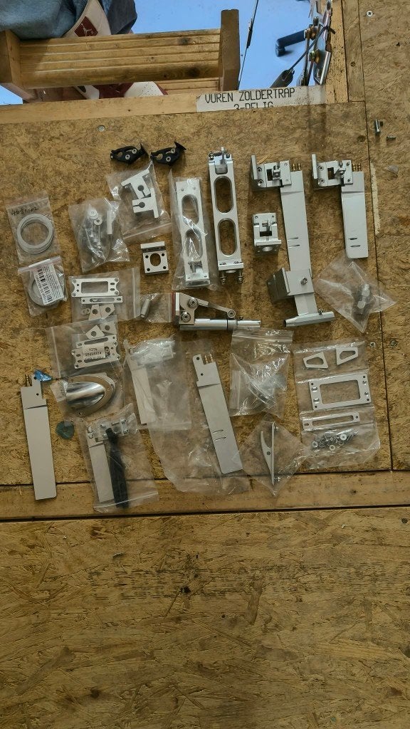 Hardware pakket voor model speedboot (roer, drives etc), Ophalen of Verzenden, Nieuw