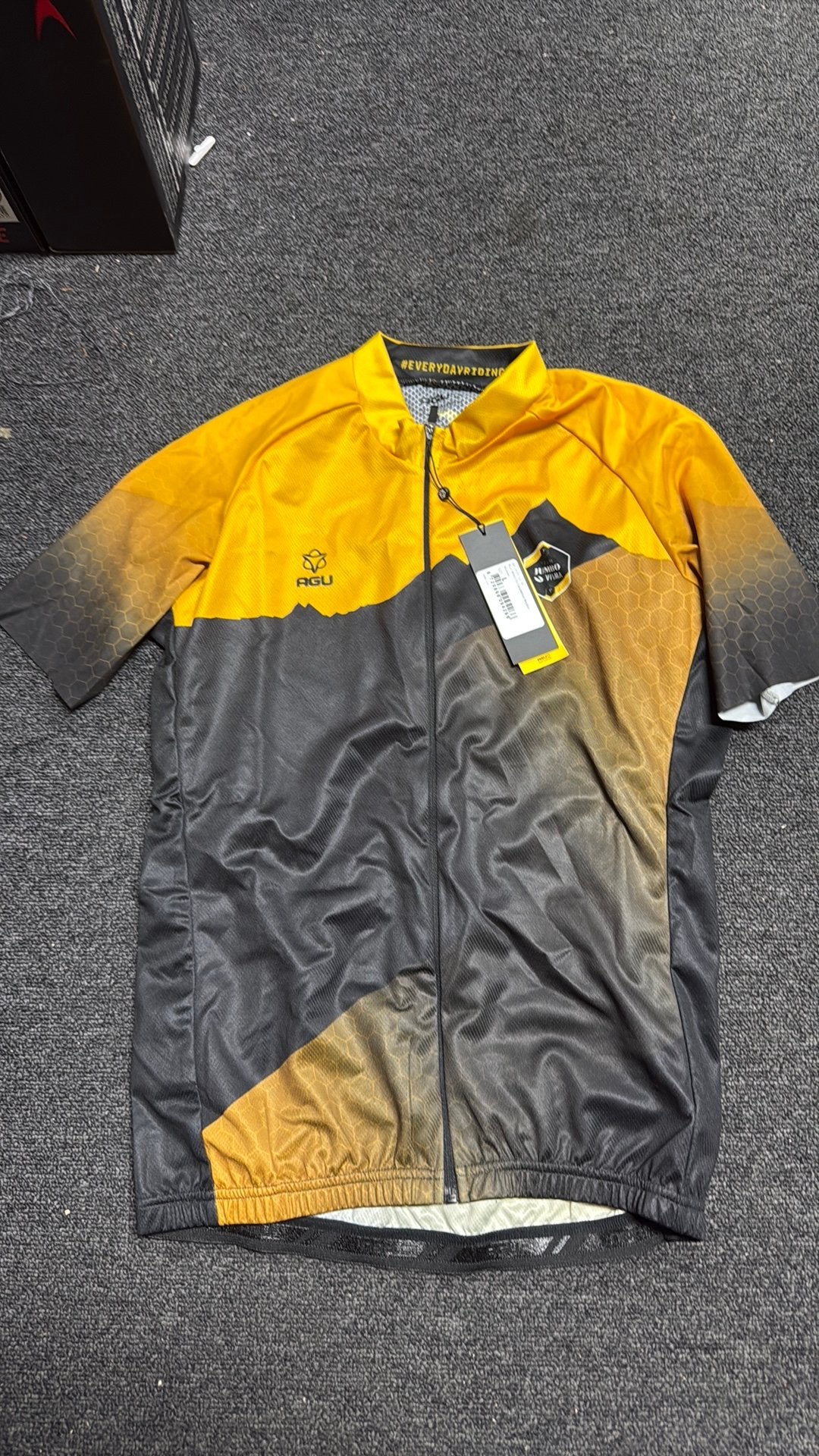 Agu dames wielershirt nieuw maat L, J, Nieuw, Ophalen of Verzenden, J