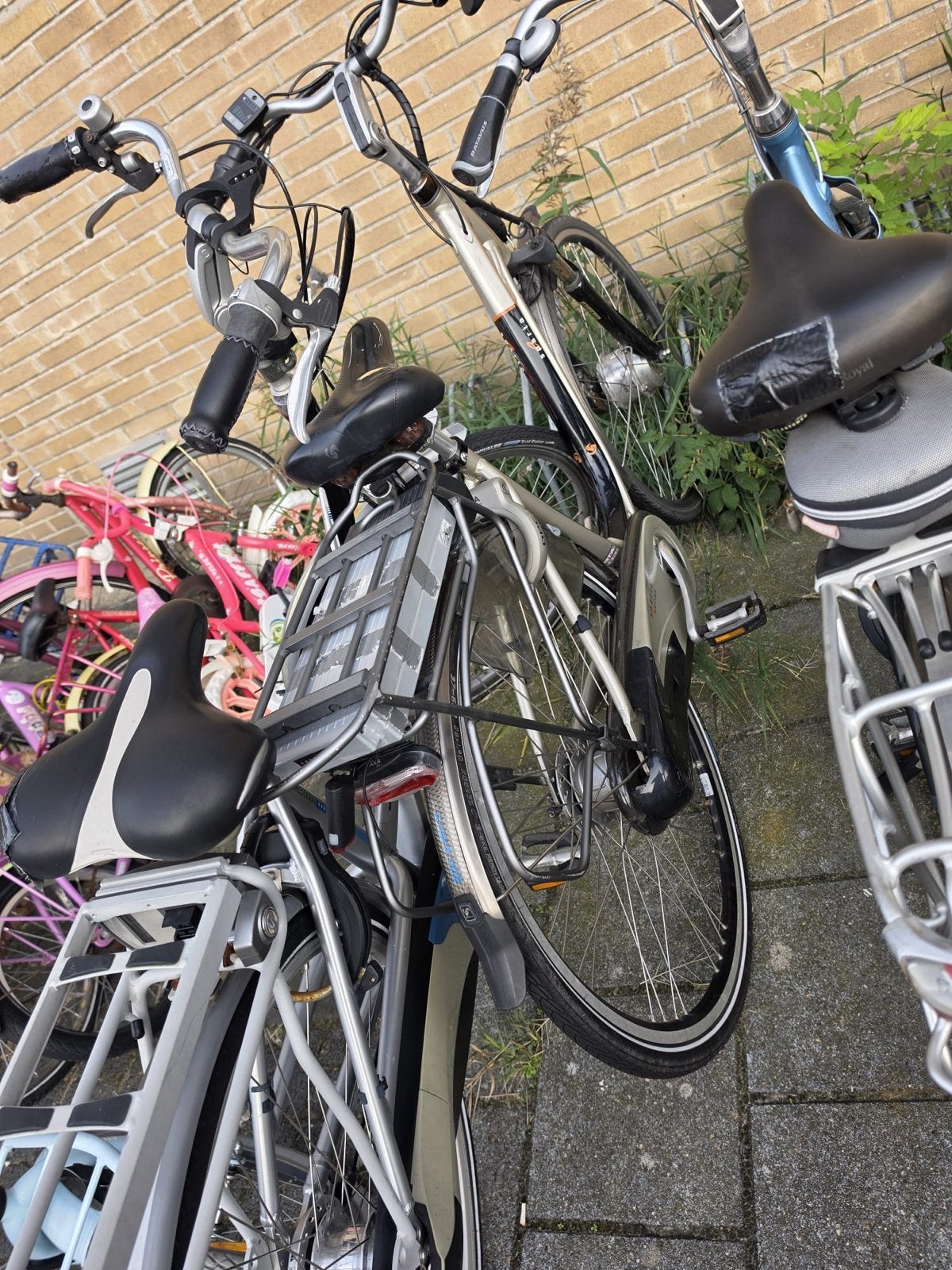 Gebruikte fiets met voordrager en versnellingen, Fietsen en Brommers, Overige merken, Velgrem, Versnellingen, Ophalen of Verzenden