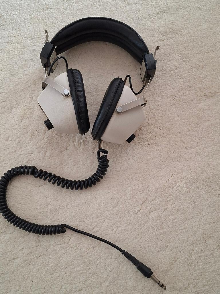 Vintage JAPANSE koptelefoon AKAI ASE-22, Ophalen of Verzenden, Overige merken