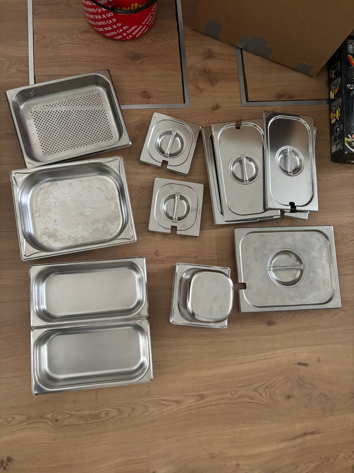 Gastronormbakken, Ophalen
