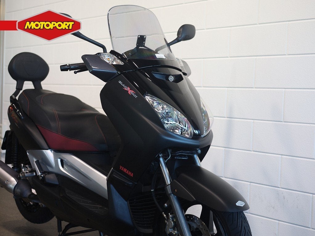Yamaha YP 250R X-MAX (bj 2010), Scooter, Klantenservice@yamaha-motor.nl, Koolhovenlaan 101
1119 NC  Schiphol-Rijk, NL, 12 t/m 35 kW