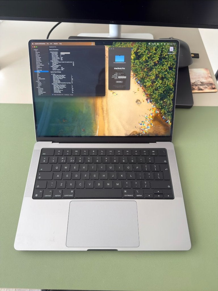 MacBook Pro 14-inch M1 Pro – 16GB / 512GB – batterij 98%