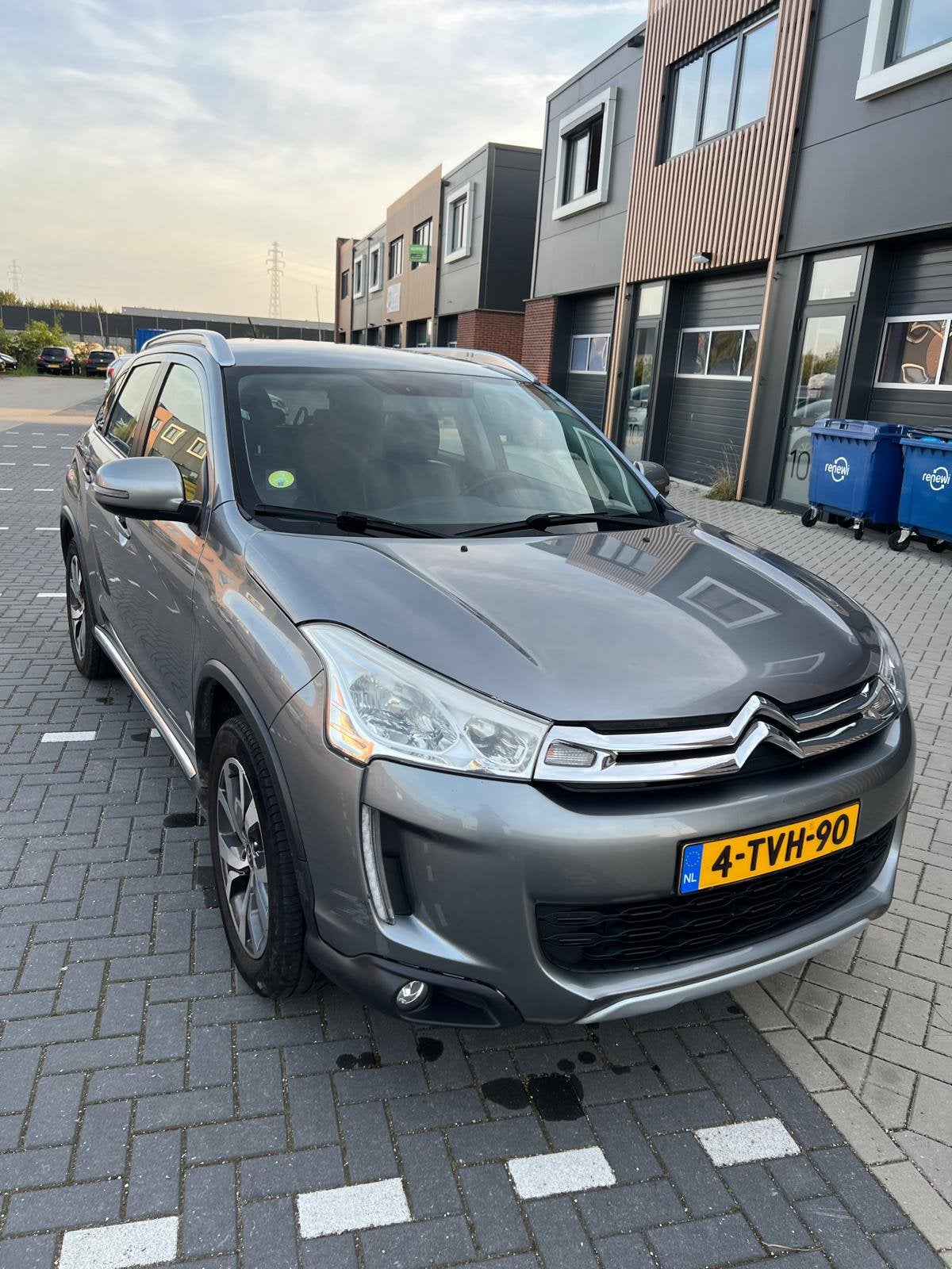 Citroën C4 Aircross 1.6HDI 115 84KW 2WD 2014 Grijs, Auto's, Voorwielaandrijving, 1290 kg, Origineel Nederlands, Bedrijf
