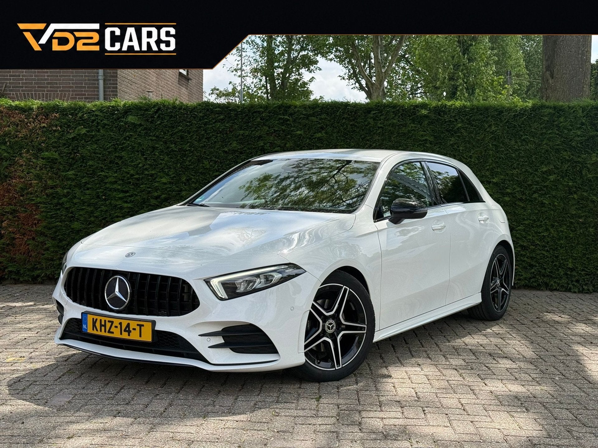 Mercedes-Benz A-klasse 200 AMG Night Premium Plus | Burmeste, Gebruikt, Euro 6, 4 cilinders, Leder