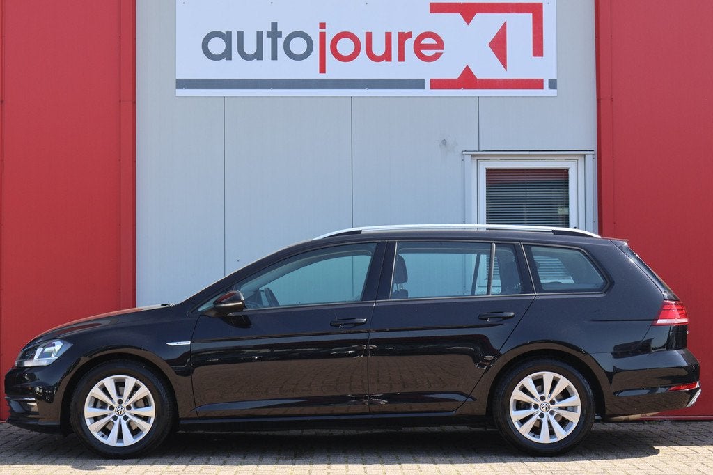Volkswagen Golf Variant 1.5 TSI Comfortline Business, Auto's, Volkswagen, 4 cilinders, Alcantara, Zwart, Origineel Nederlands