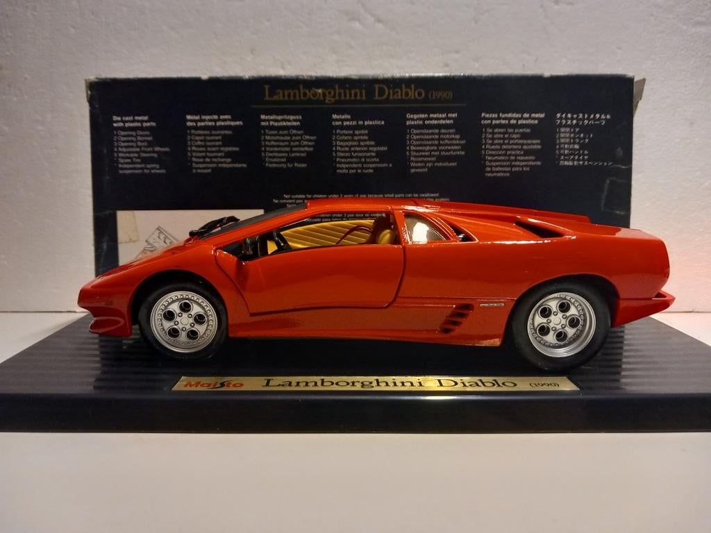 Lamborghini Diablo SE rood Maisto metal 1:18 KRD, Ophalen of Verzenden, Zo goed als nieuw, Auto, Maisto