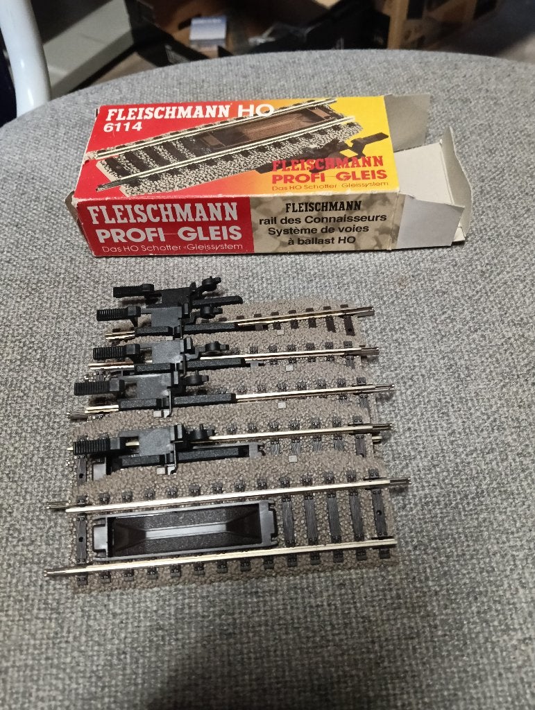 Fleischmann 6114 H0 Ontkoppelrail Profi-rails 5 stuks, Hobby en Vrije tijd, Modeltreinen | H0, Gelijkstroom, Fleischmann, Rails